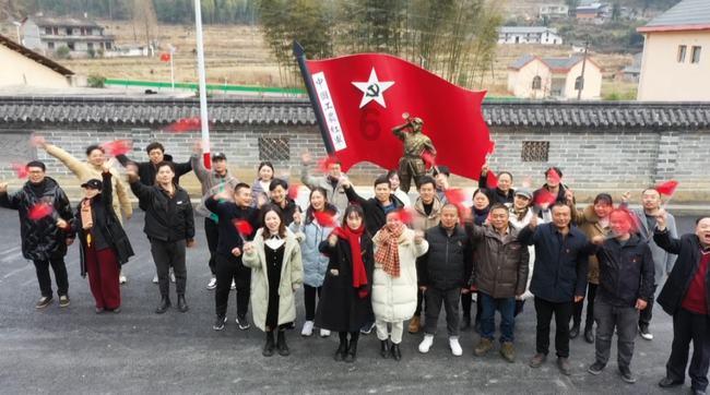 公路坦克战